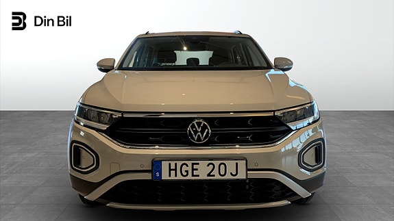Volkswagen T-Roc 4 of 13