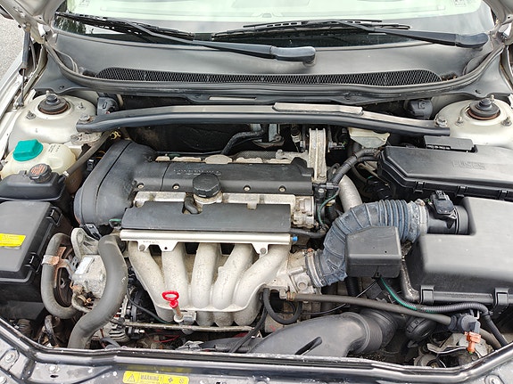 Volvo S60 5 of 5