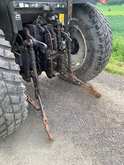 Valtra 800 5 of 5