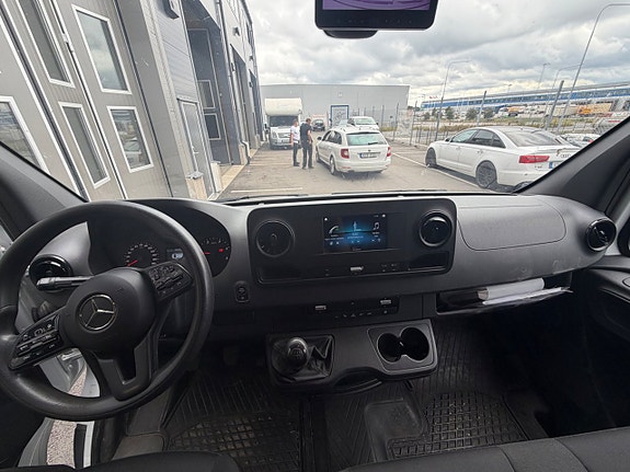 Mercedes-Benz Sprinter 317 10 of 17