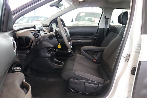 Citroen C4 Cactus 9 of 15