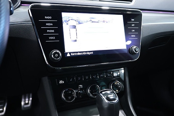 Skoda Superb 17 of 20