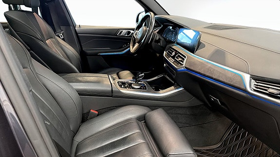 BMW X5 3 of 13