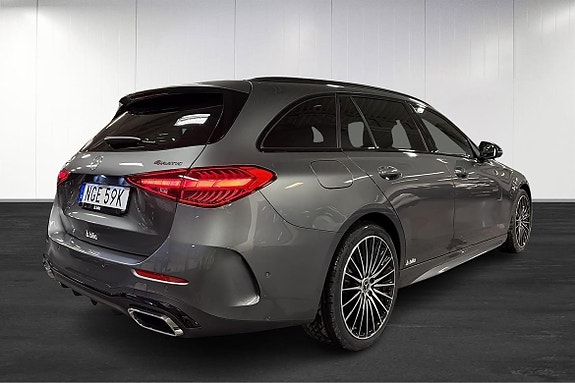 Mercedes-Benz C300 7 of 25