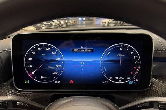 Mercedes-Benz C300 13 of 25
