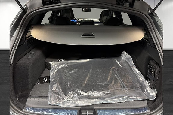 Mercedes-Benz C300 23 of 25
