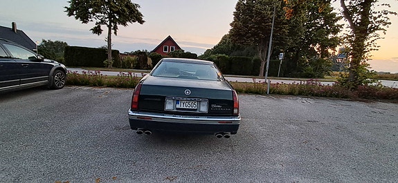 Cadillac Eldorado 4 of 5