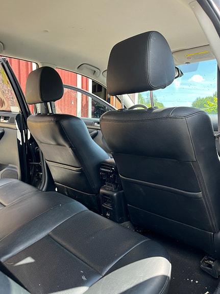 Toyota Avensis 3 of 11