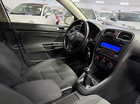 Volkswagen Golf VI 7 of 11