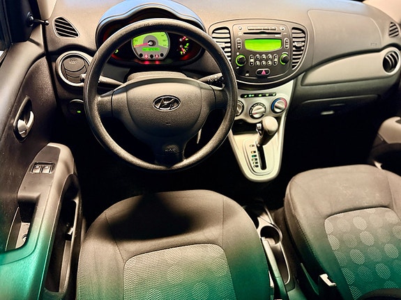 Hyundai i10 10 of 14