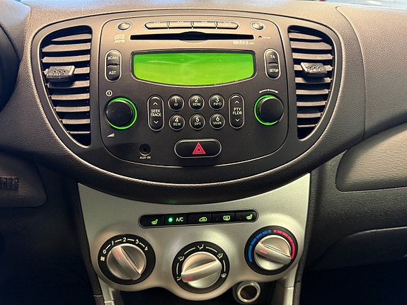 Hyundai i10 12 of 14