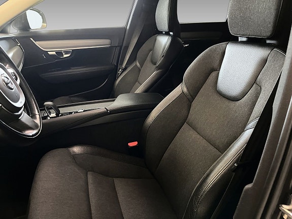 Volvo V90 Cross Country 9 of 19