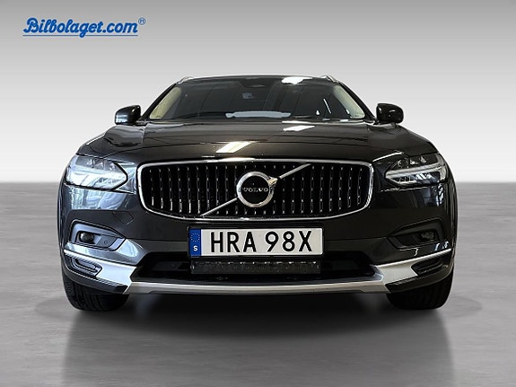 Volvo V90 Cross Country 3 of 19