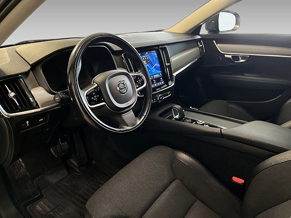 Volvo V90 Cross Country 10 of 19