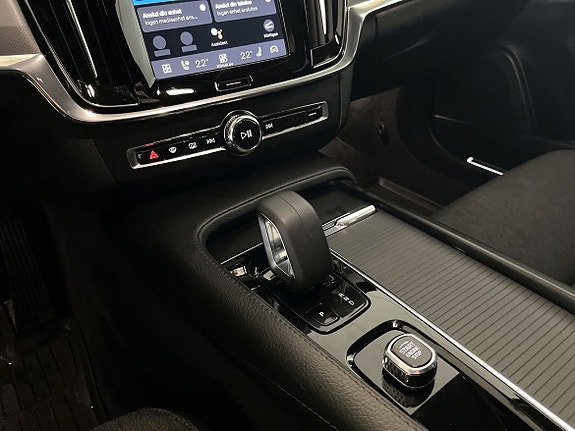 Volvo V90 Cross Country 18 of 19
