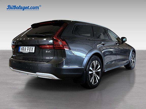 Volvo V90 Cross Country 5 of 19