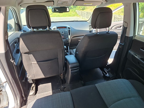 Kia Ceed 5 of 10
