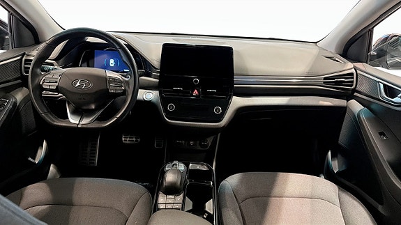 Hyundai IONIQ 4 of 5