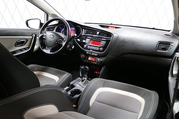 Kia Ceed 8 of 21