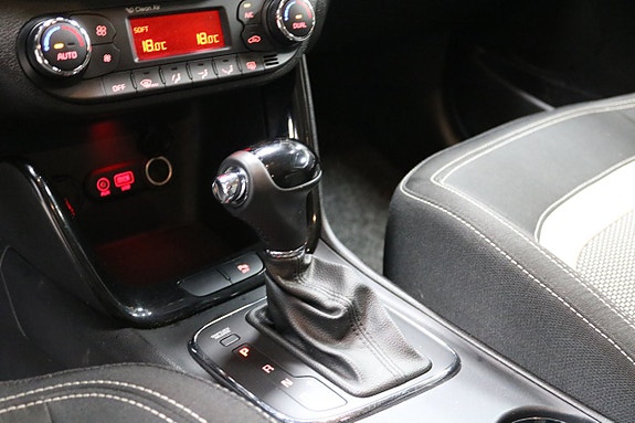 Kia Ceed 12 of 21