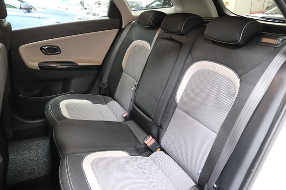 Kia Ceed 9 of 21