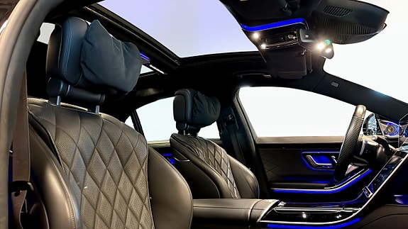 Mercedes-Benz S580 e 18 of 26