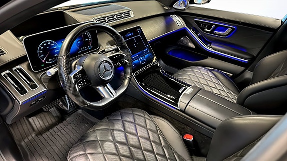 Mercedes-Benz S580 e 10 of 26