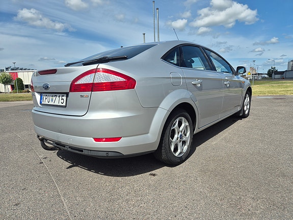 Ford Mondeo 7 of 10