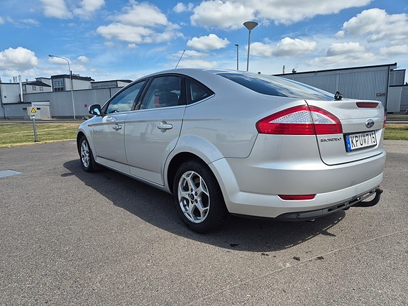 Ford Mondeo 8 of 10