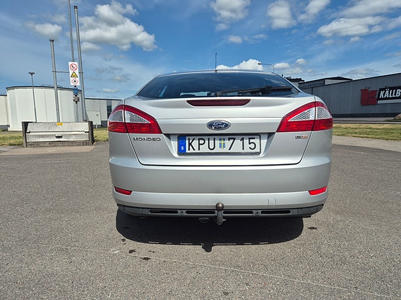 Ford Mondeo 9 of 10