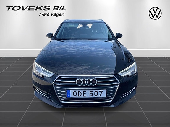 Audi A4 8 of 27
