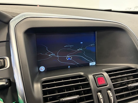Volvo XC60 20 of 22