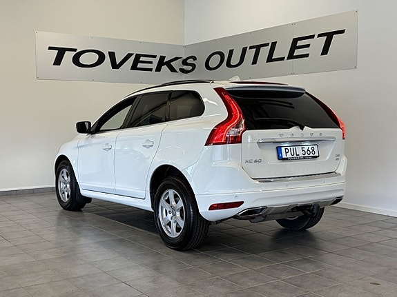Volvo XC60 4 of 22