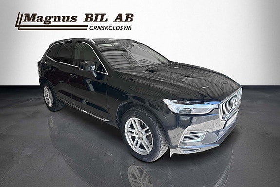 Volvo XC60 2 of 5