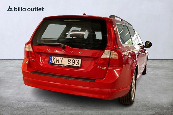 Volvo V70 4 of 5