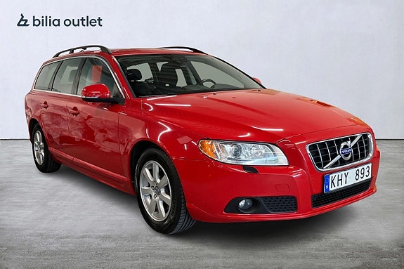 Volvo V70 2 of 5
