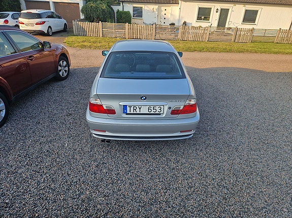BMW 320Ci 4 of 5