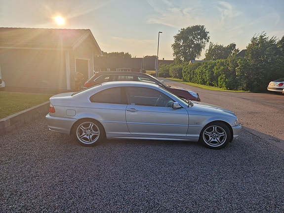 BMW 320Ci 3 of 5