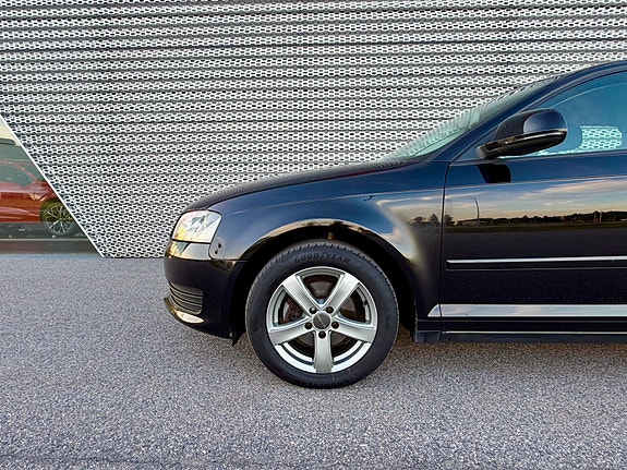 Audi A3 9 of 30