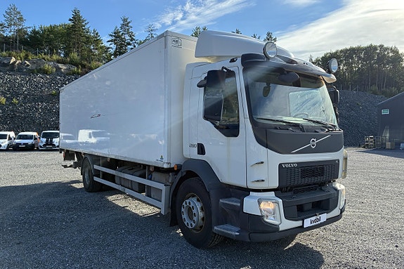 VOLVO FL280 4x2 2 of 5