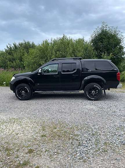 Nissan Navara 3 of 3