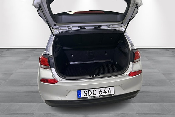 Hyundai i30 8 of 8