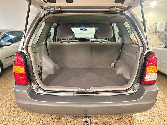 Mazda Tribute 14 of 15