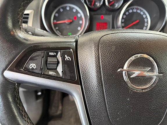Opel Astra 11 of 18