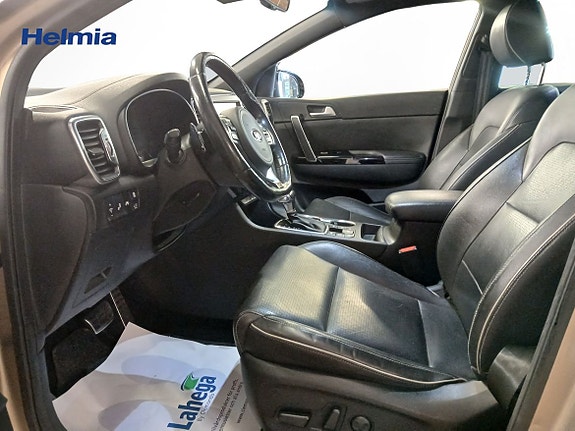 Kia Sportage 6 of 8