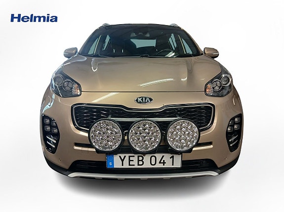 Kia Sportage 2 of 5