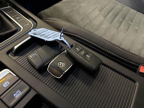 Volkswagen Passat 15 of 22