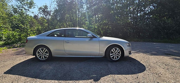 Audi A5 2 of 14