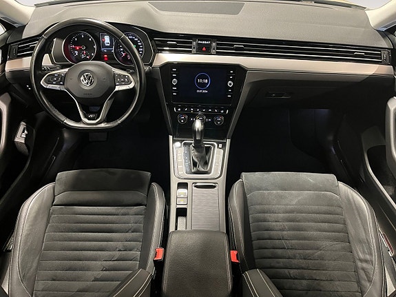 Volkswagen Passat 9 of 26