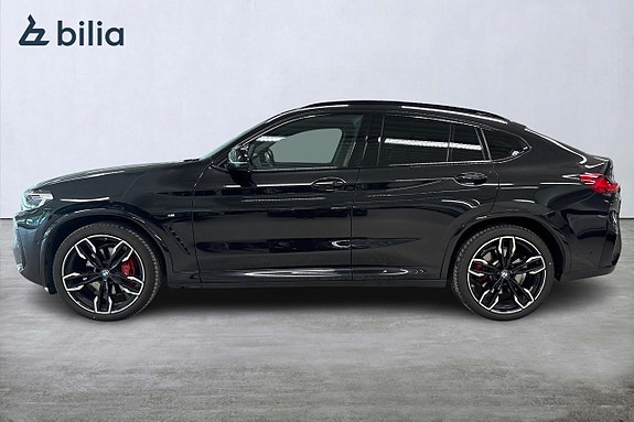 BMW X4 M 3 of 5
